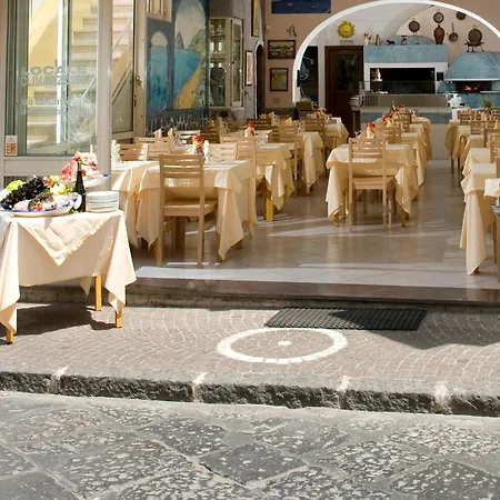 Da Raffaele Hotel 3*