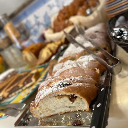 Da Raffaele Отель Искья