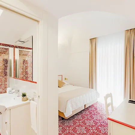 فندق Da Raffaele