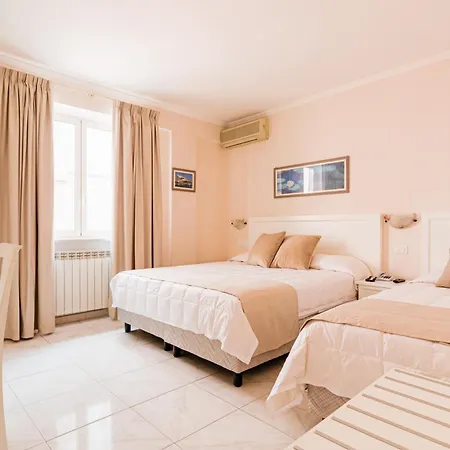 Da Raffaele فندق ايسكيا